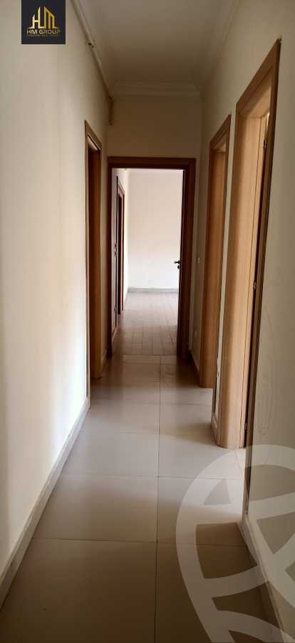 https://aqarmap.com.eg/ar/listing/6068933-for-sale-cairo-new-cairo-ganob-el-akadamiya-south-academy-o-doctor-abd-el-halim-mahmoud-st