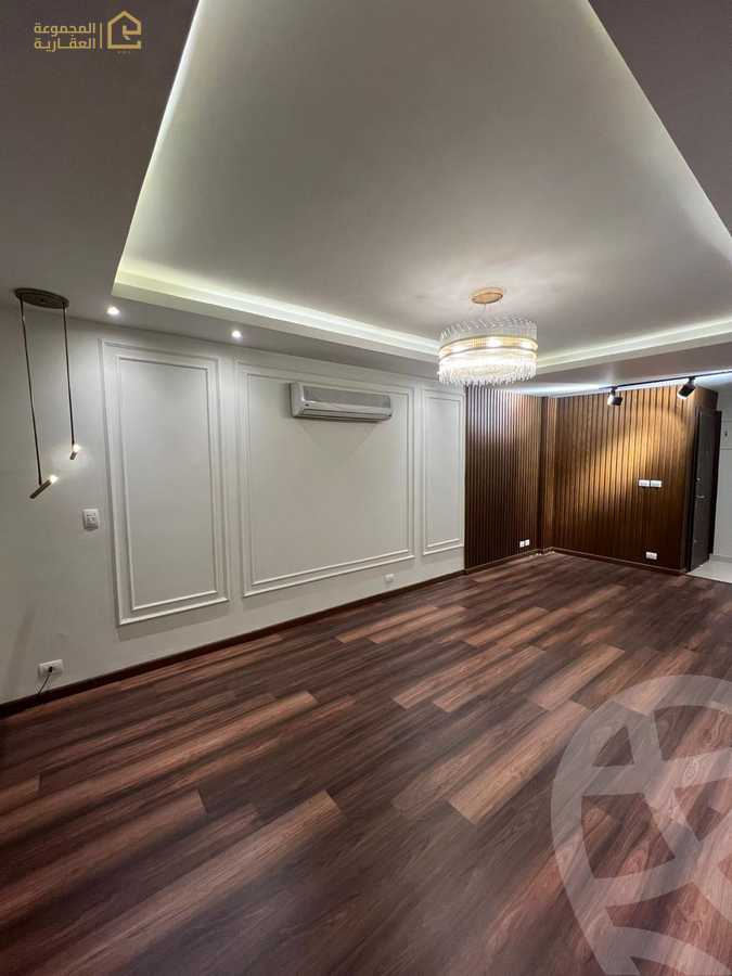 https://aqarmap.com.eg/en/listing/6118372-for-sale-cairo-new-cairo-lrhb-city-phase-2-amr-ibn-el-aas-st
