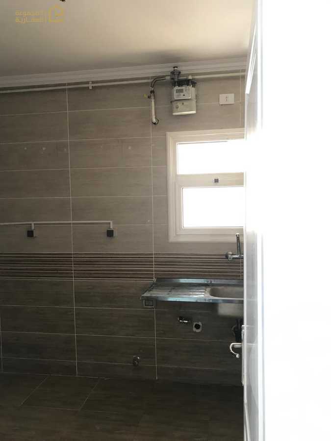 https://aqarmap.com.eg/en/listing/6118459-for-rent-cairo-new-cairo-lrhb-city-phase-7