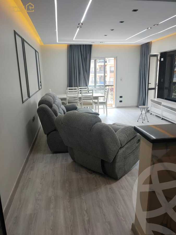https://aqarmap.com.eg/en/listing/6131138-for-sale-cairo-new-cairo-lrhb-city-phase-7