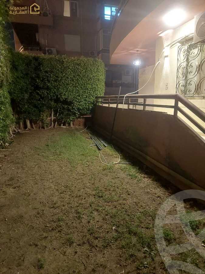 https://aqarmap.com.eg/en/listing/6131246-for-rent-cairo-new-cairo-lrhb-city-phase-4-mohammed-farid-st