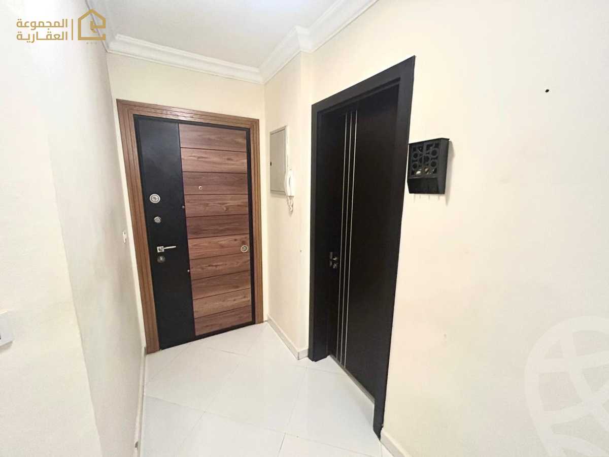 https://aqarmap.com.eg/en/listing/6137959-for-rent-cairo-new-cairo-lrhb-city-phase-5-talaat-mostafa-st