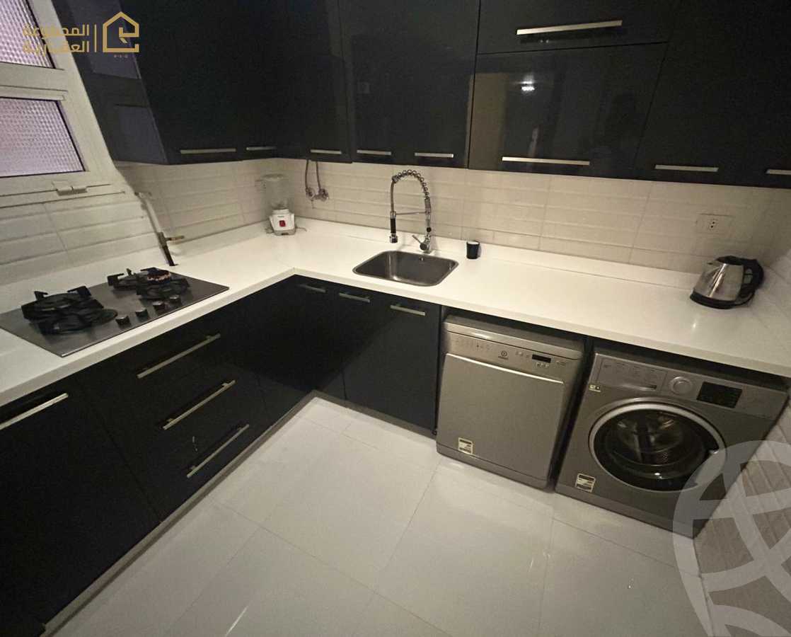 https://aqarmap.com.eg/en/listing/6137959-for-rent-cairo-new-cairo-lrhb-city-phase-5-talaat-mostafa-st