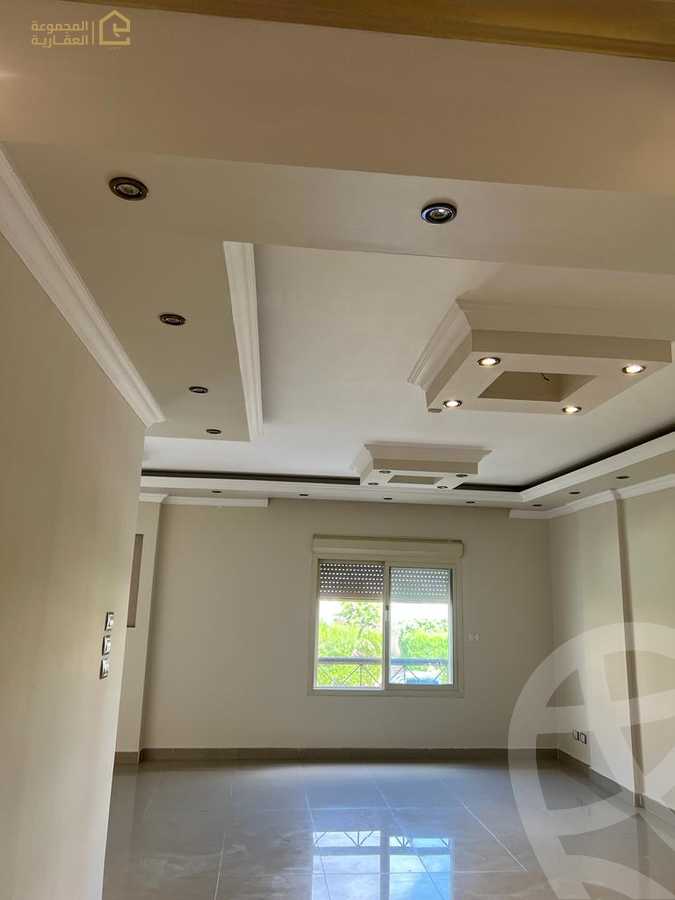 https://aqarmap.com.eg/en/listing/6141396-for-sale-cairo-new-cairo-lrhb-city-phase-2-amr-ibn-el-aas-st