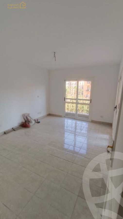 https://aqarmap.com.eg/en/listing/6141426-for-sale-cairo-new-cairo-lrhb-city-phase-8