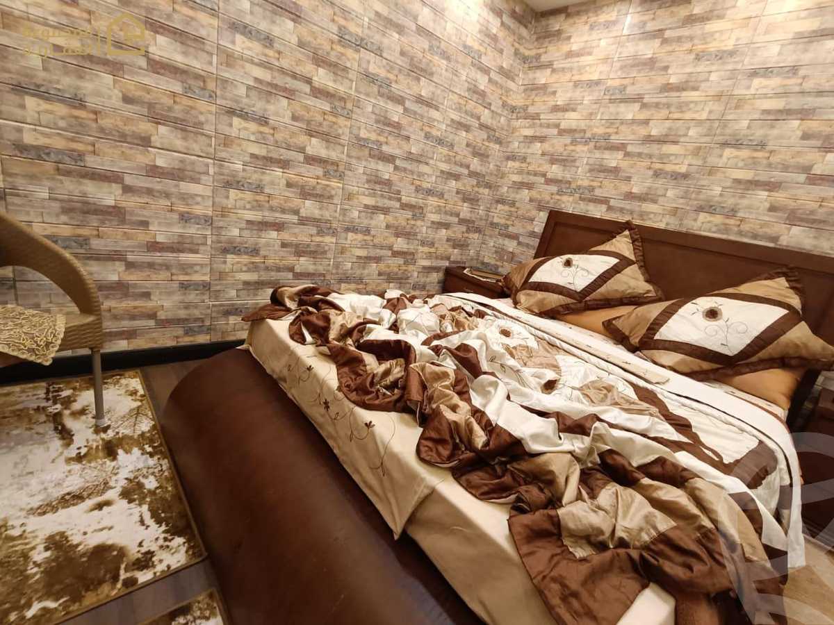 https://aqarmap.com.eg/en/listing/6141529-for-rent-cairo-new-cairo-lrhb-city-phase-5-talaat-mostafa-st