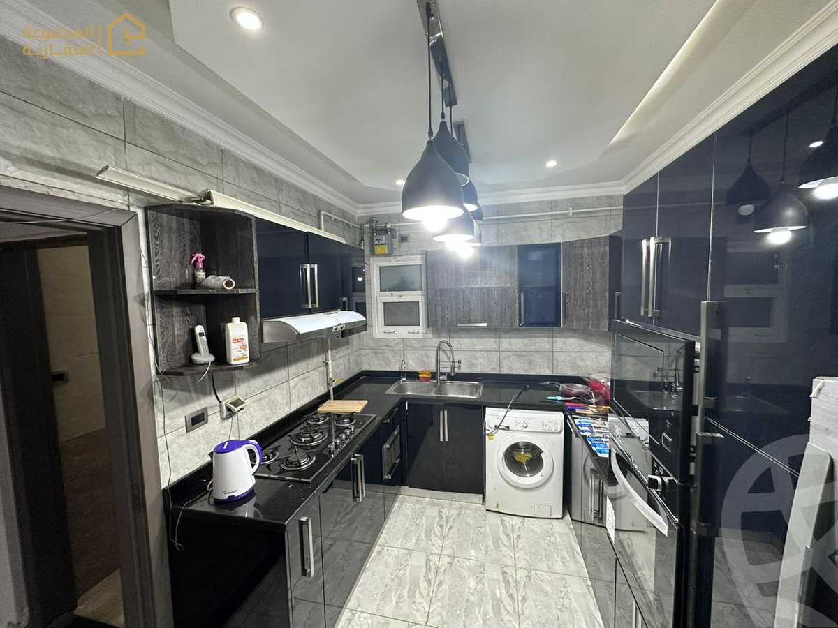 https://aqarmap.com.eg/en/listing/6141542-for-sale-cairo-new-cairo-lrhb-city-phase-8