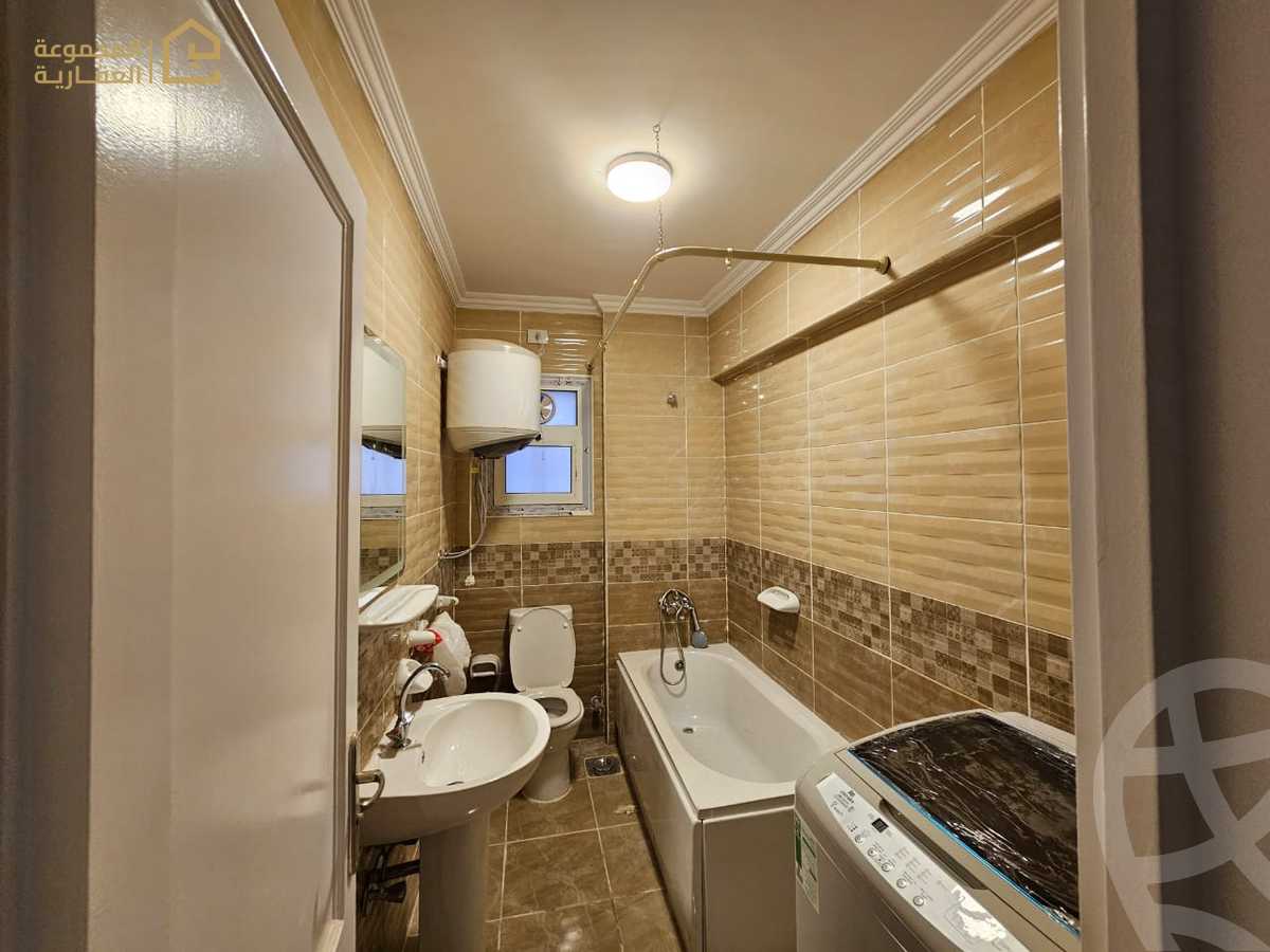 https://aqarmap.com.eg/en/listing/6141615-for-sale-cairo-new-cairo-lrhb-city-phase-7