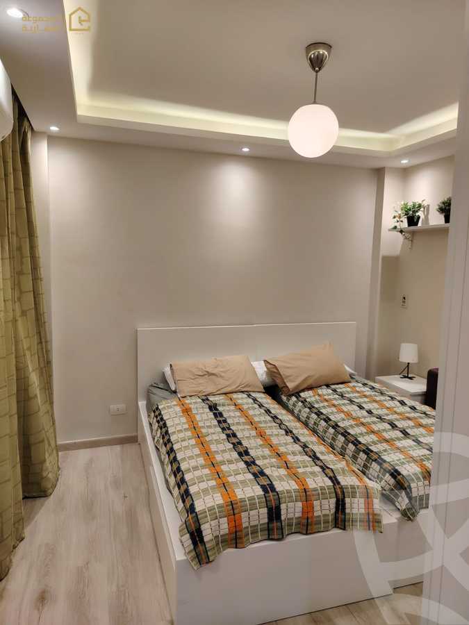https://aqarmap.com.eg/en/listing/6165733-for-sale-cairo-new-cairo-lrhb-city-phase-1-ahmed-rami-st