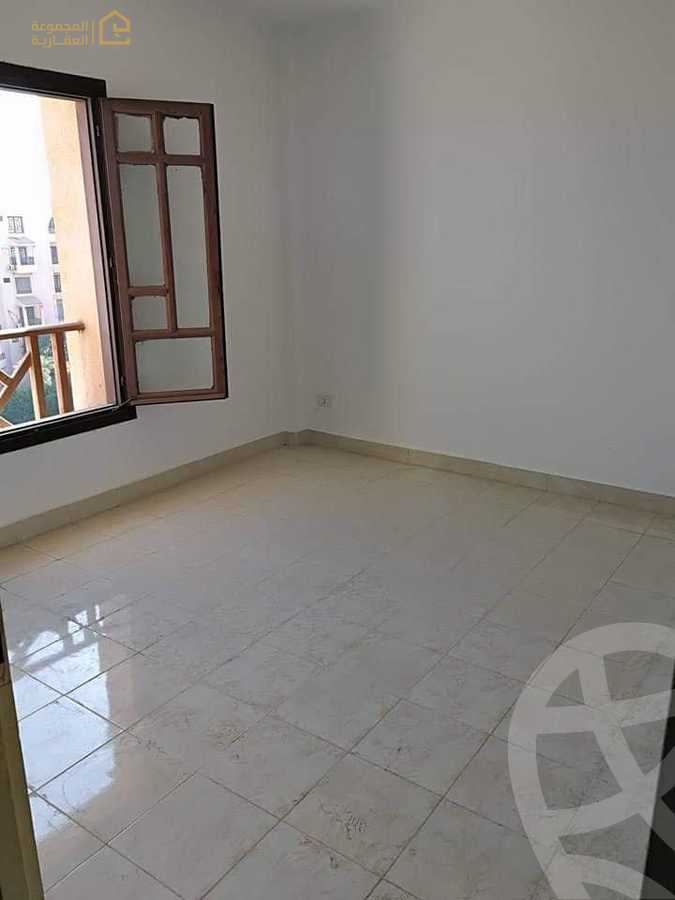https://aqarmap.com.eg/en/listing/6178508-for-sale-cairo-new-cairo-lrhb-city-phase-5-talaat-mostafa-st