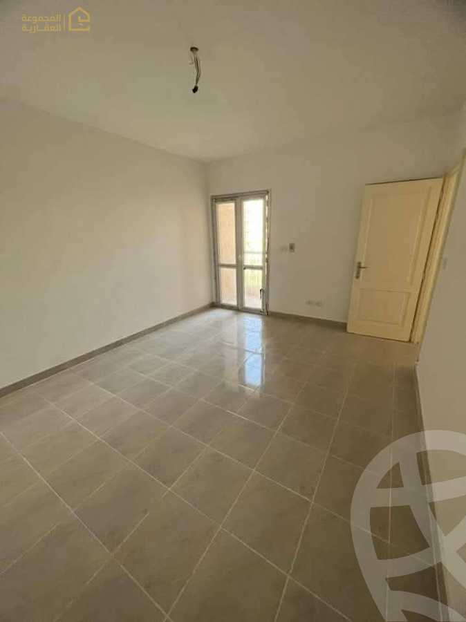 https://aqarmap.com.eg/ar/listing/6179941-for-rent-cairo-new-cairo-lrhb-city-phase-7