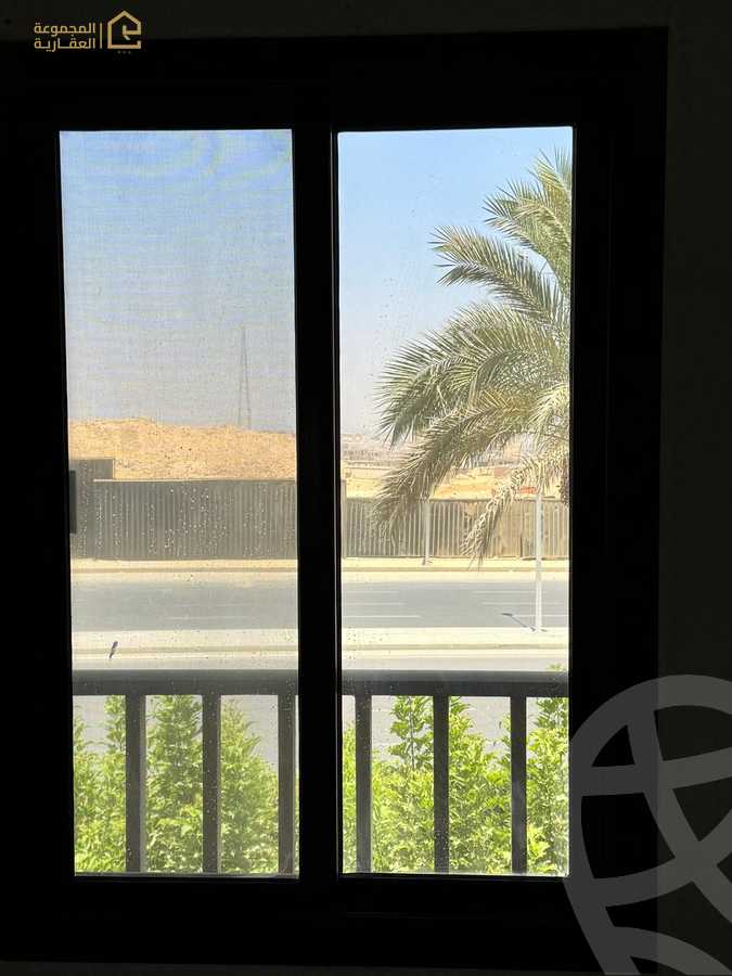 https://aqarmap.com.eg/ar/listing/6207668-for-sale-cairo-new-cairo-lrhb-city-phase-5-talaat-mostafa-st