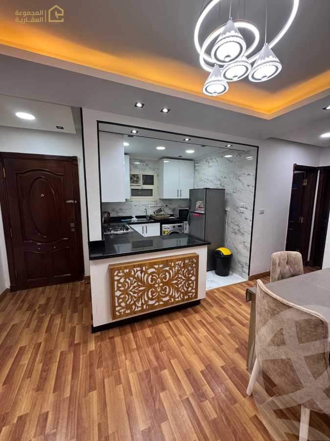 https://aqarmap.com.eg/ar/listing/6212541-for-rent-cairo-new-cairo-lrhb-city-mtdd-lrhb-doctor-ahmed-zewail-st