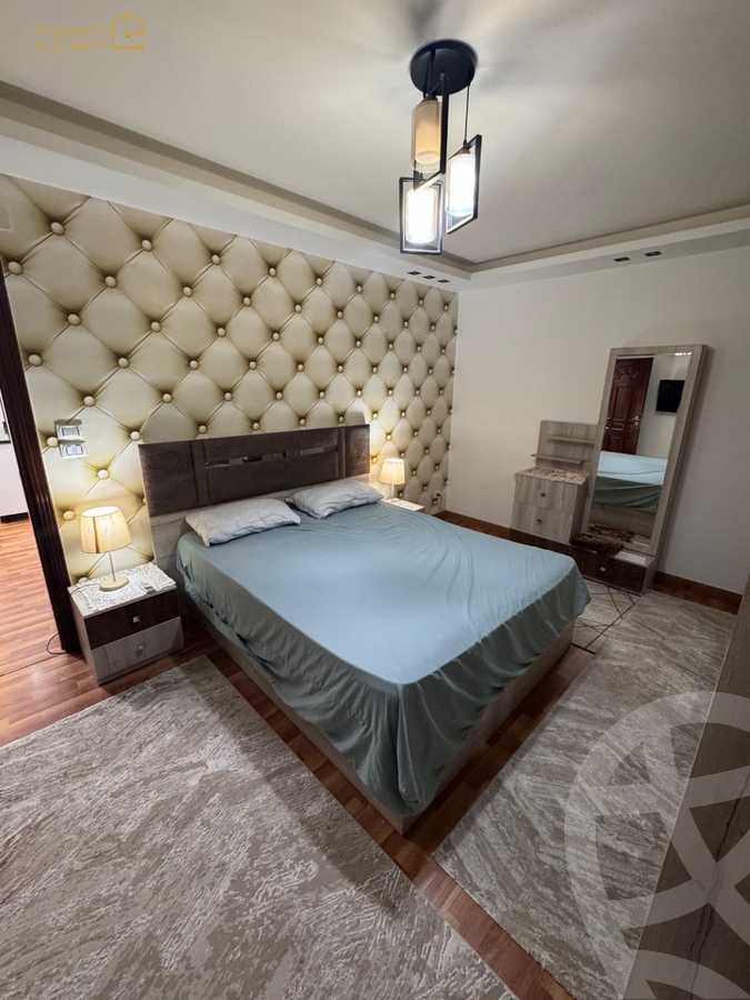 https://aqarmap.com.eg/ar/listing/6212541-for-rent-cairo-new-cairo-lrhb-city-mtdd-lrhb-doctor-ahmed-zewail-st