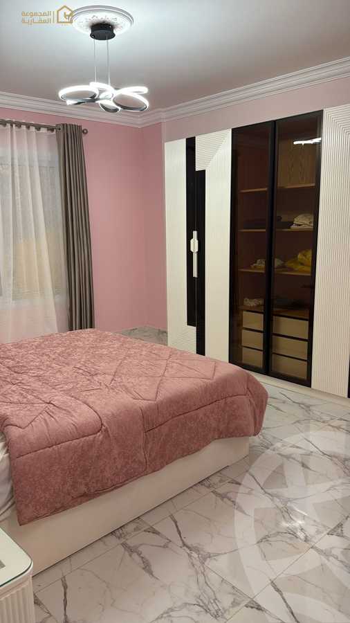 https://aqarmap.com.eg/en/listing/6212562-for-rent-cairo-new-cairo-lrhb-city-phase-1-ahmed-rami-st