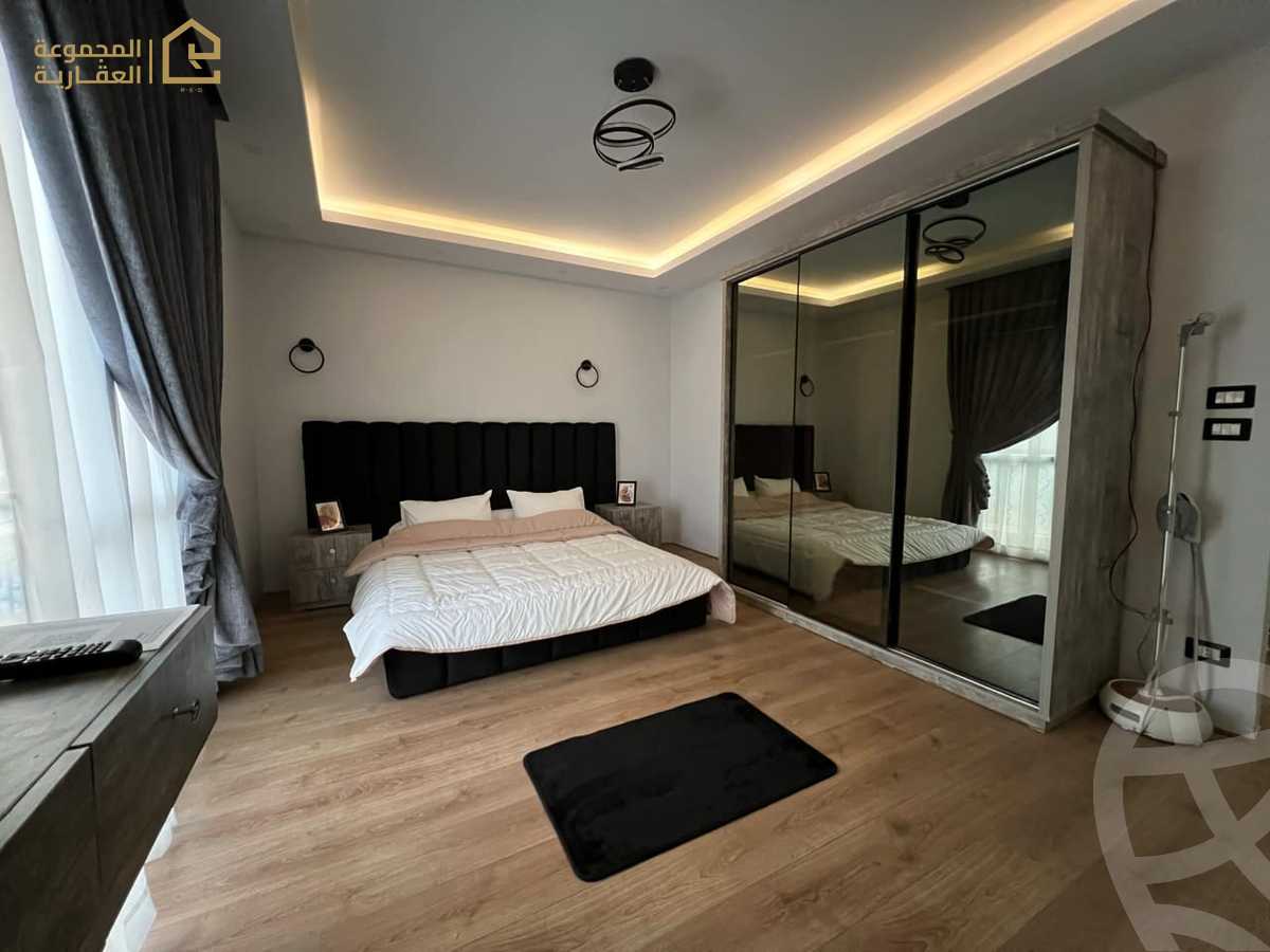 https://aqarmap.com.eg/ar/listing/6212661-for-rent-cairo-new-cairo-lrhb-city-phase-8