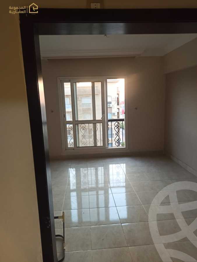 https://aqarmap.com.eg/ar/listing/6215644-for-sale-cairo-new-cairo-lrhb-city-phase-7