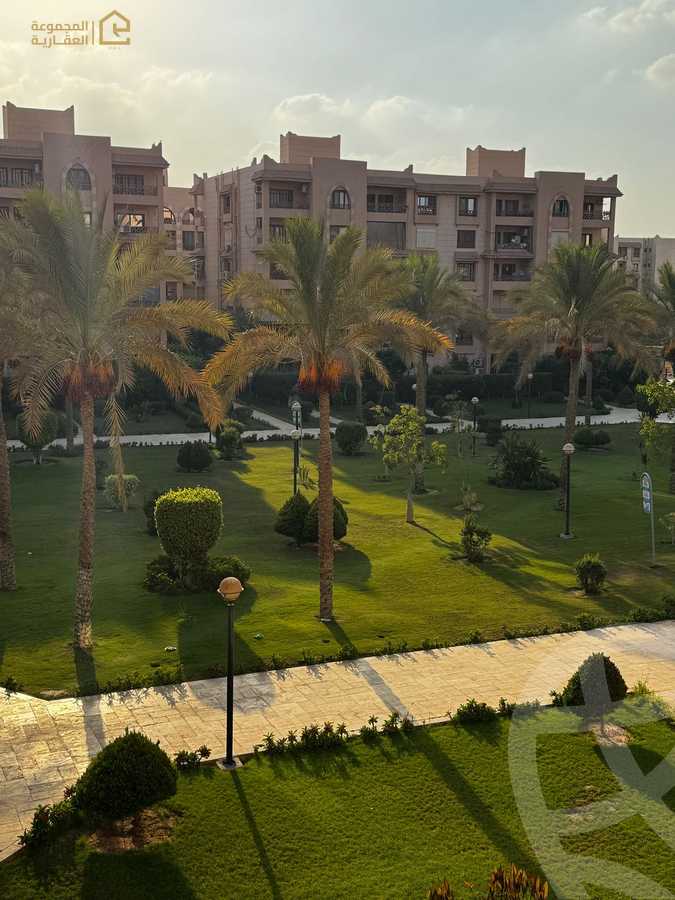 https://aqarmap.com.eg/ar/listing/6222985-for-sale-cairo-new-cairo-lrhb-city-phase-5-talaat-mostafa-st