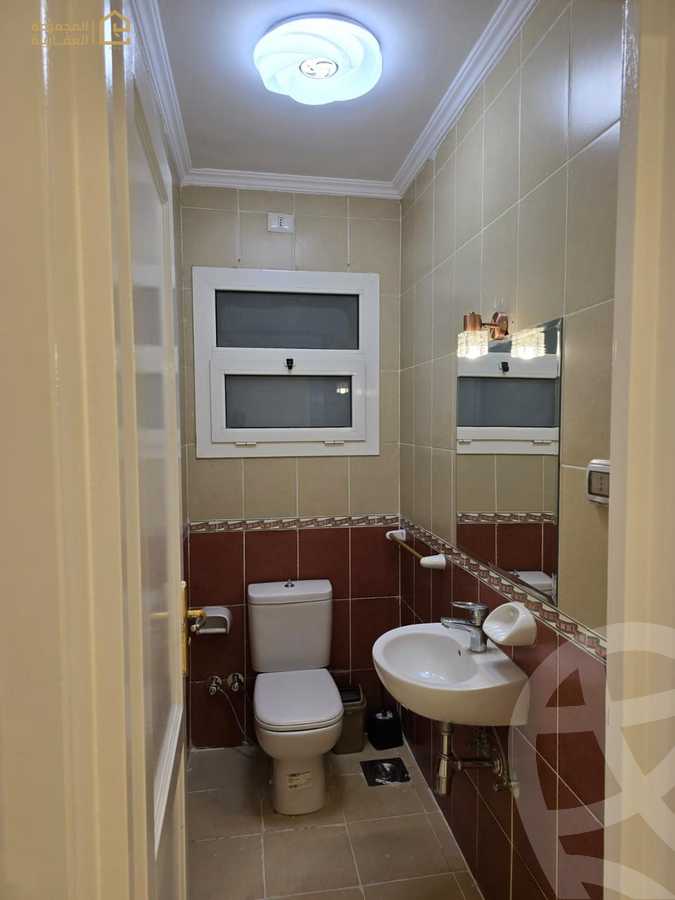 https://aqarmap.com.eg/ar/listing/6227804-for-rent-cairo-new-cairo-lrhb-city-phase-7