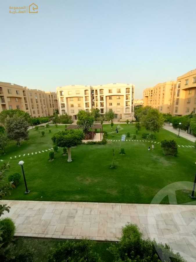 https://aqarmap.com.eg/ar/listing/6227960-for-sale-cairo-new-cairo-lrhb-city-phase-1-ahmed-rami-st
