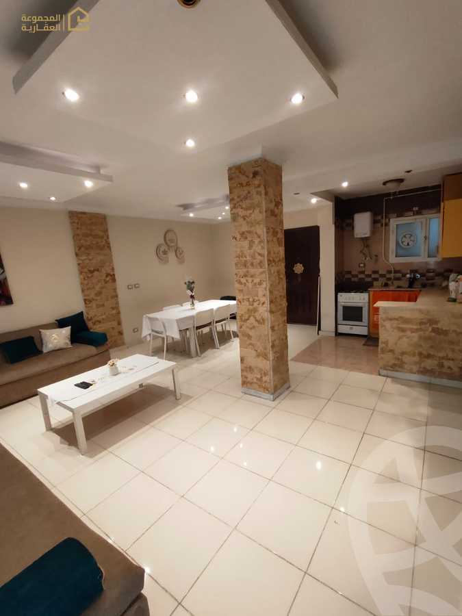 https://aqarmap.com.eg/ar/listing/6227960-for-sale-cairo-new-cairo-lrhb-city-phase-1-ahmed-rami-st