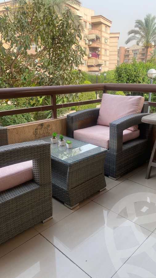 https://aqarmap.com.eg/en/listing/6228058-for-sale-cairo-new-cairo-lrhb-city-phase-4-mohammed-farid-st