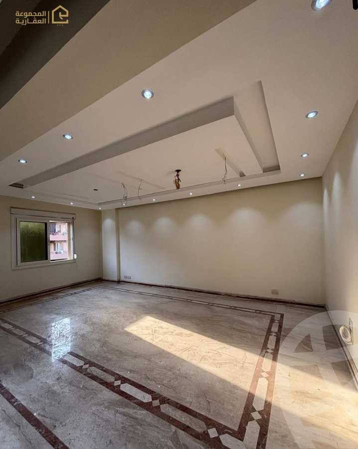 https://aqarmap.com.eg/ar/listing/6230497-for-rent-cairo-new-cairo-lrhb-city-phase-4-mohammed-farid-st