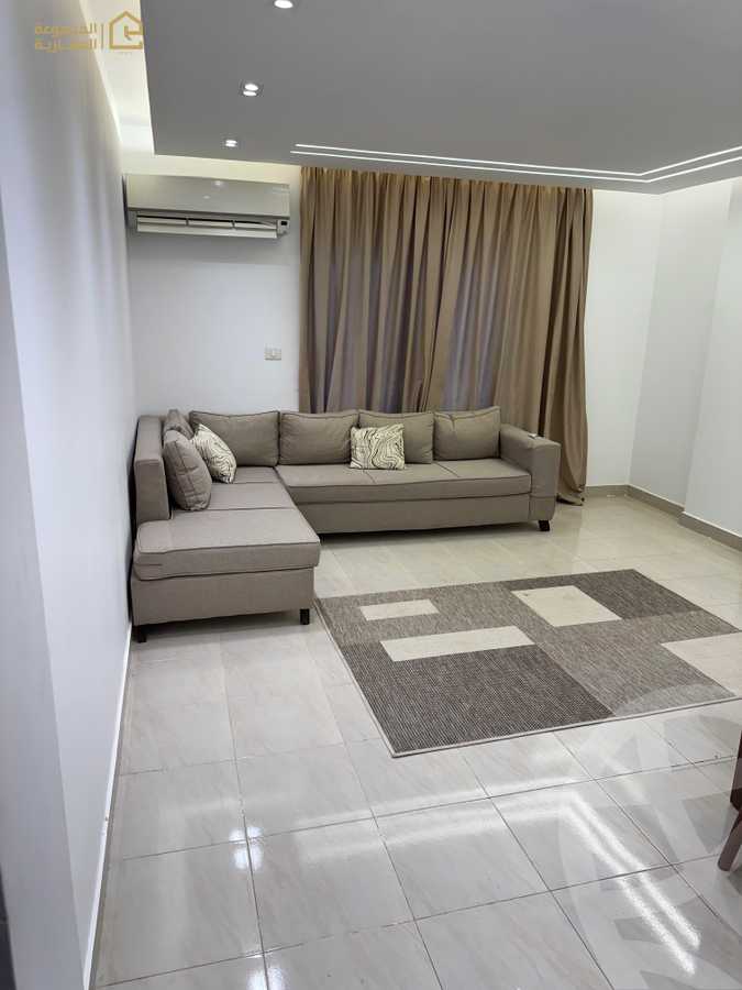 https://aqarmap.com.eg/ar/listing/6230632-for-sale-cairo-new-cairo-lrhb-city-phase-7