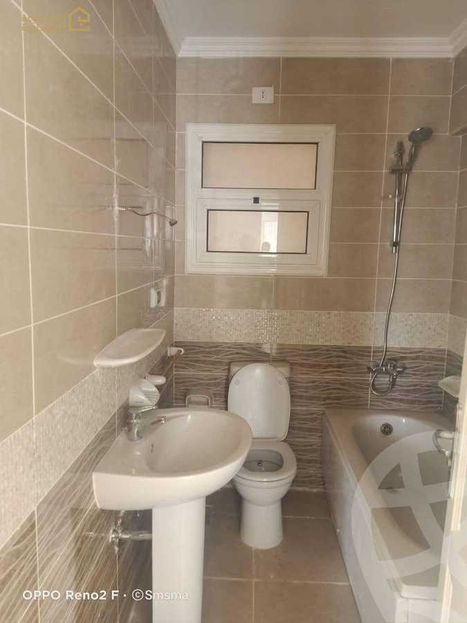 https://aqarmap.com.eg/ar/listing/6239179-for-sale-cairo-new-cairo-lrhb-city-phase-7