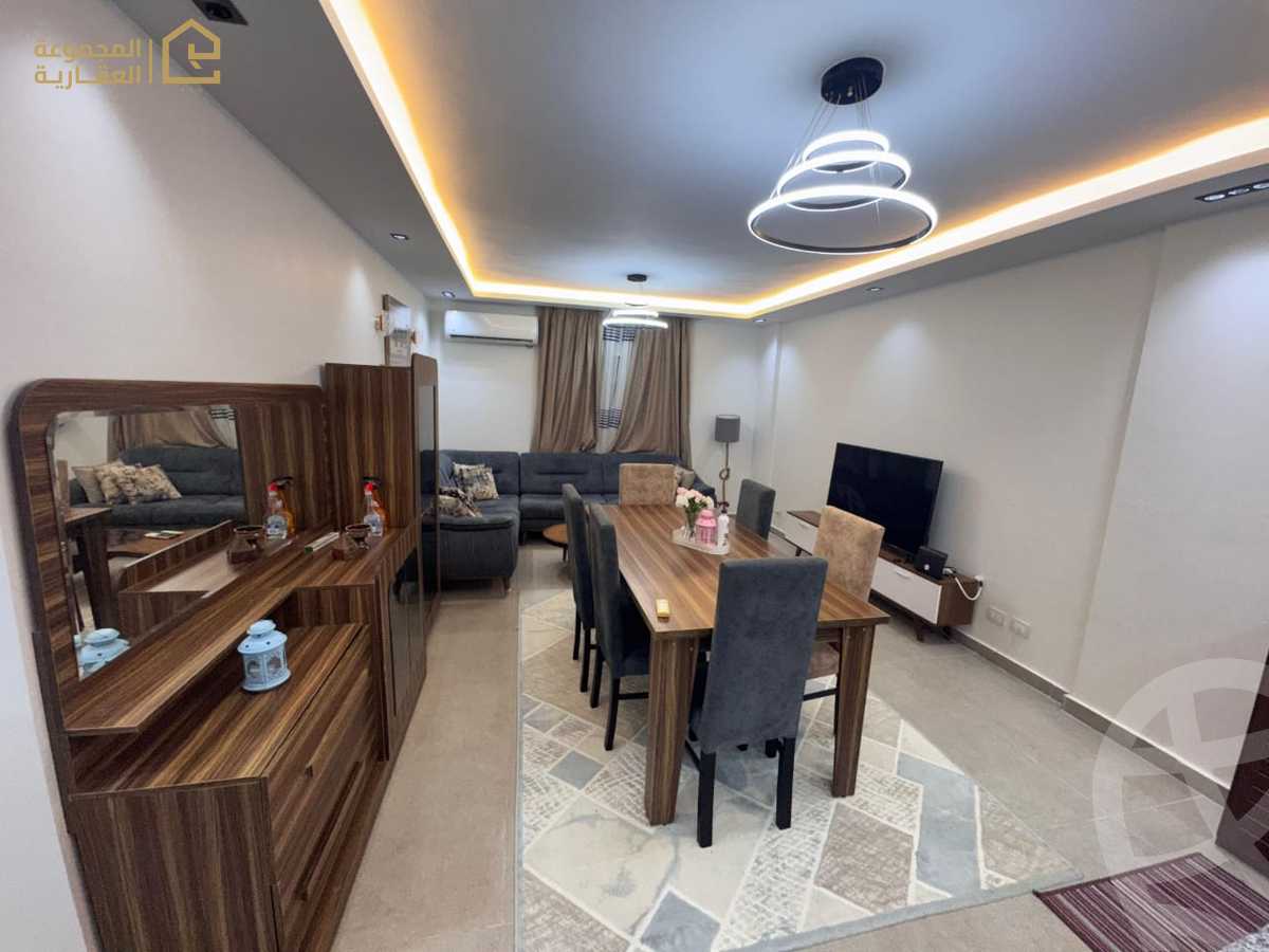 https://aqarmap.com.eg/en/listing/6241819-for-rent-cairo-new-cairo-lrhb-city-phase-1-ahmed-rami-st