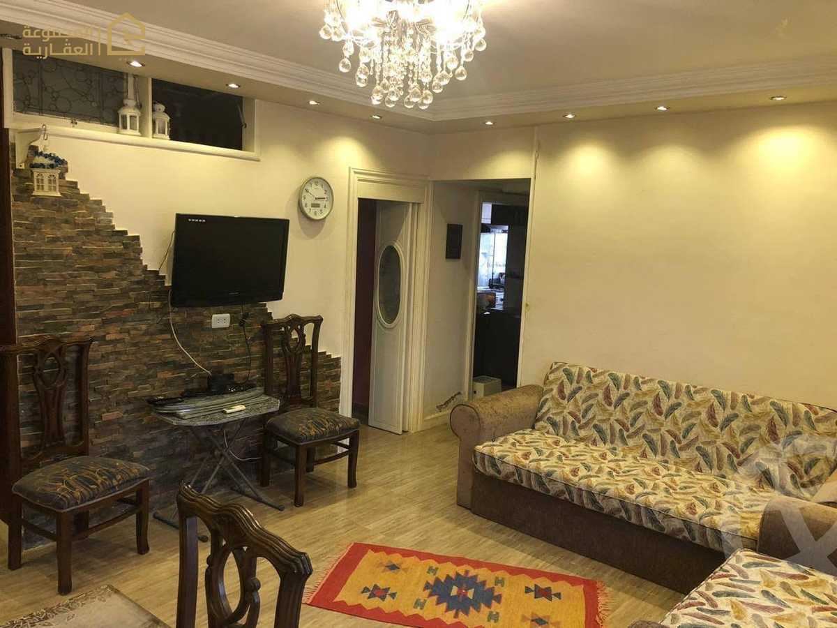 https://aqarmap.com.eg/ar/listing/6249209-for-sale-cairo-new-cairo-lrhb-city-phase-4-mohammed-farid-st