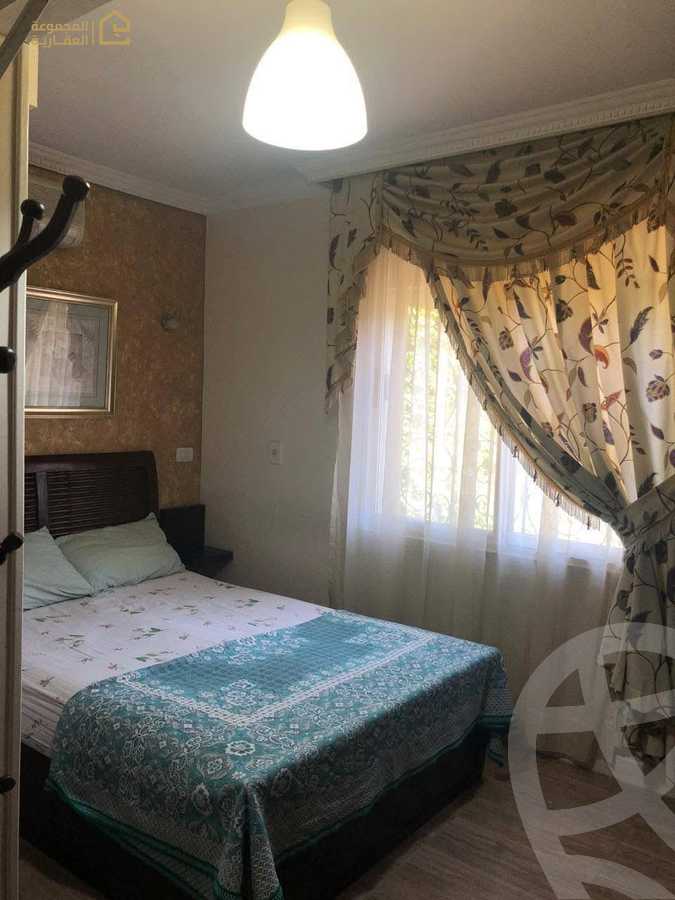 https://aqarmap.com.eg/ar/listing/6249209-for-sale-cairo-new-cairo-lrhb-city-phase-4-mohammed-farid-st