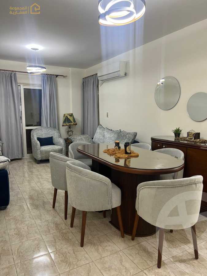 https://aqarmap.com.eg/ar/listing/6249286-for-rent-cairo-new-cairo-lrhb-city-phase-8