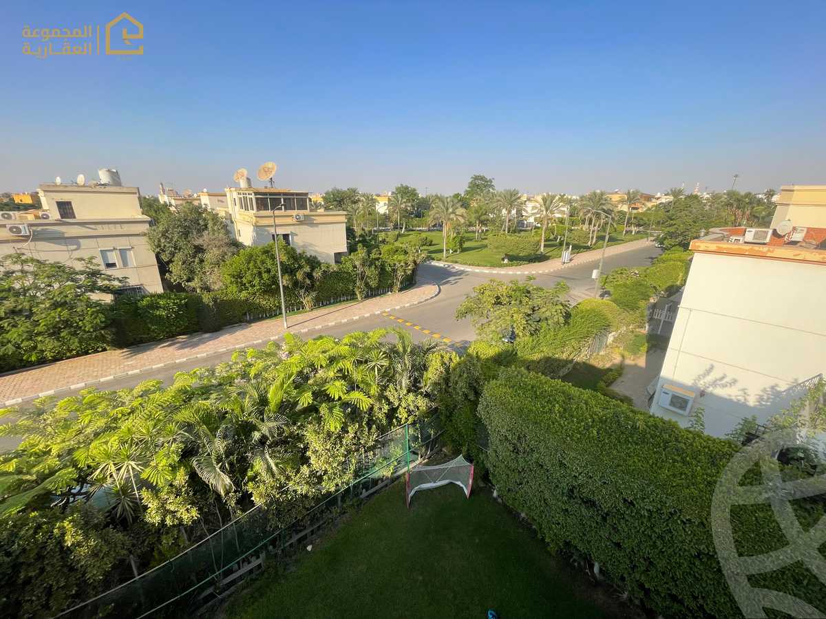https://aqarmap.com.eg/ar/listing/6249373-for-sale-cairo-new-cairo-lrhb-city-phase-1-ahmed-rami-st