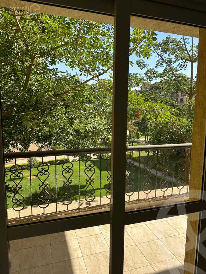 https://aqarmap.com.eg/ar/listing/6249398-for-sale-cairo-new-cairo-lrhb-city-mtdd-lrhb-phase-10-farouk-el-baz-st