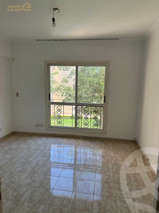 https://aqarmap.com.eg/ar/listing/6249398-for-sale-cairo-new-cairo-lrhb-city-mtdd-lrhb-phase-10-farouk-el-baz-st