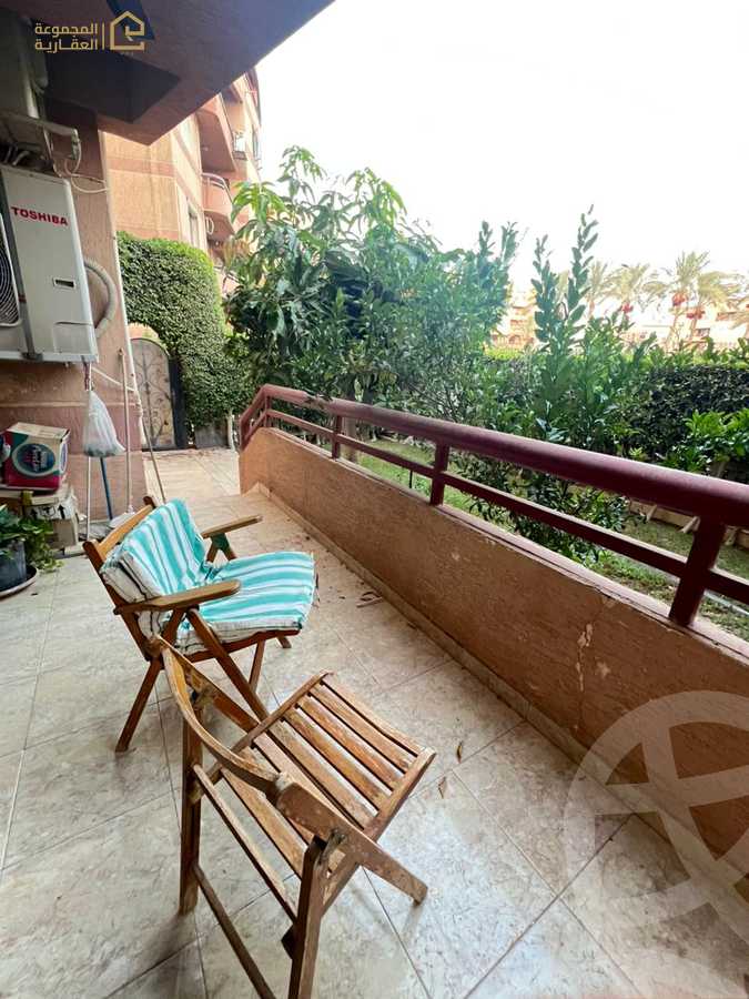 https://aqarmap.com.eg/ar/listing/6250157-for-sale-cairo-new-cairo-lrhb-city-phase-4-mohammed-farid-st