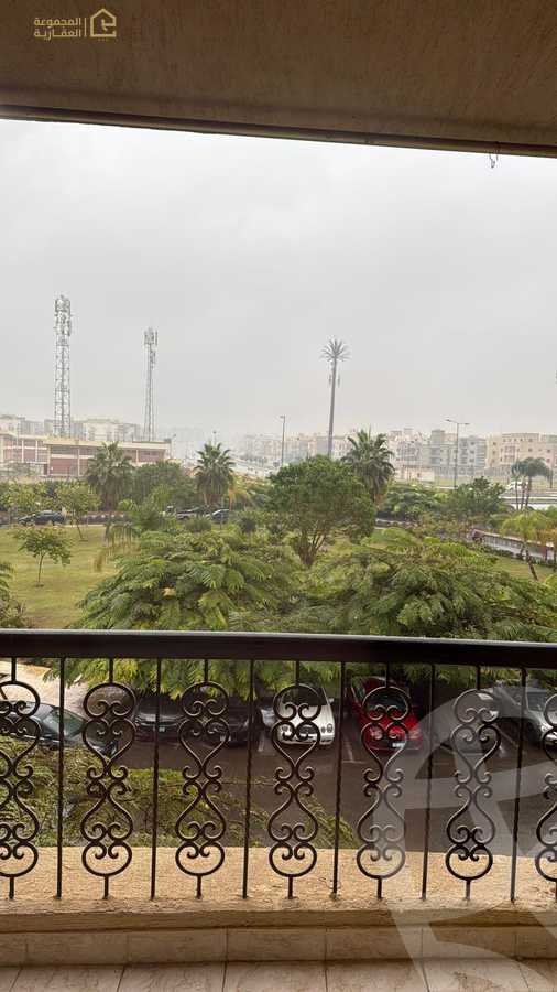 https://aqarmap.com.eg/ar/listing/6254824-for-sale-cairo-new-cairo-lrhb-city-phase-8