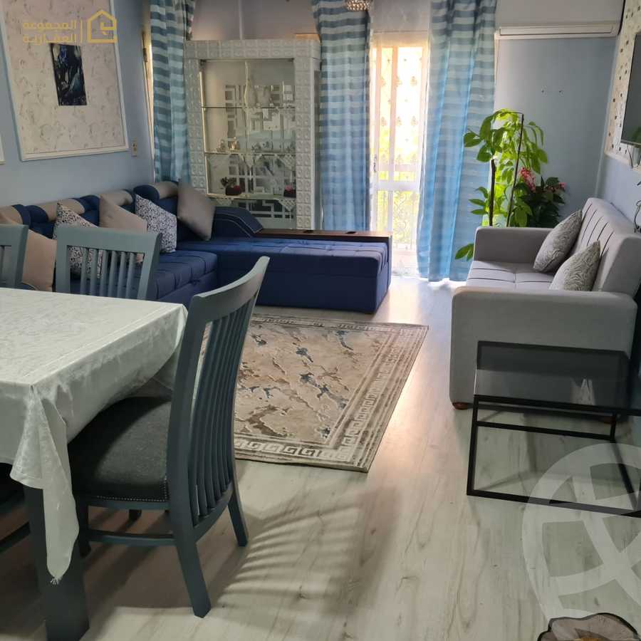 https://aqarmap.com.eg/ar/listing/6257209-for-rent-cairo-new-cairo-lrhb-city-phase-8