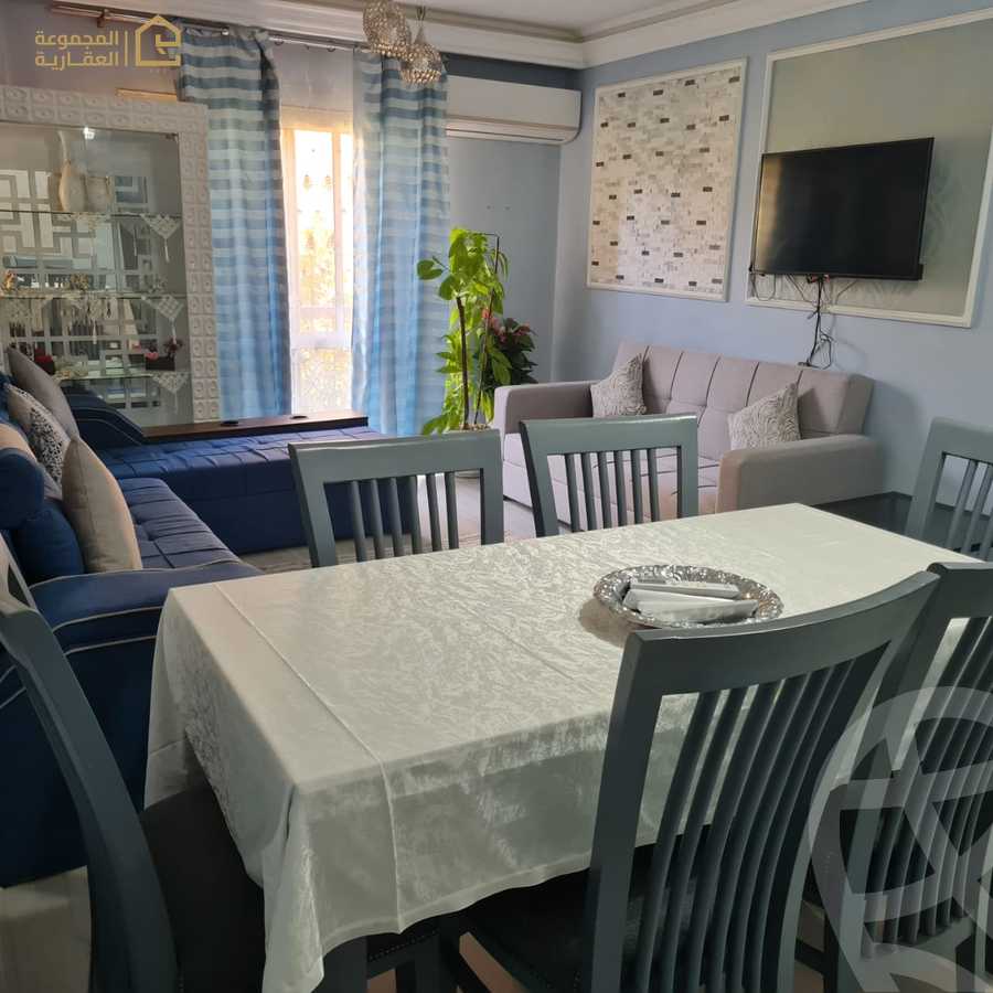 https://aqarmap.com.eg/ar/listing/6257209-for-rent-cairo-new-cairo-lrhb-city-phase-8