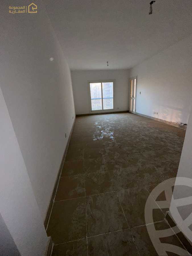 https://aqarmap.com.eg/en/listing/6257542-for-sale-cairo-new-cairo-lrhb-city-phase-7