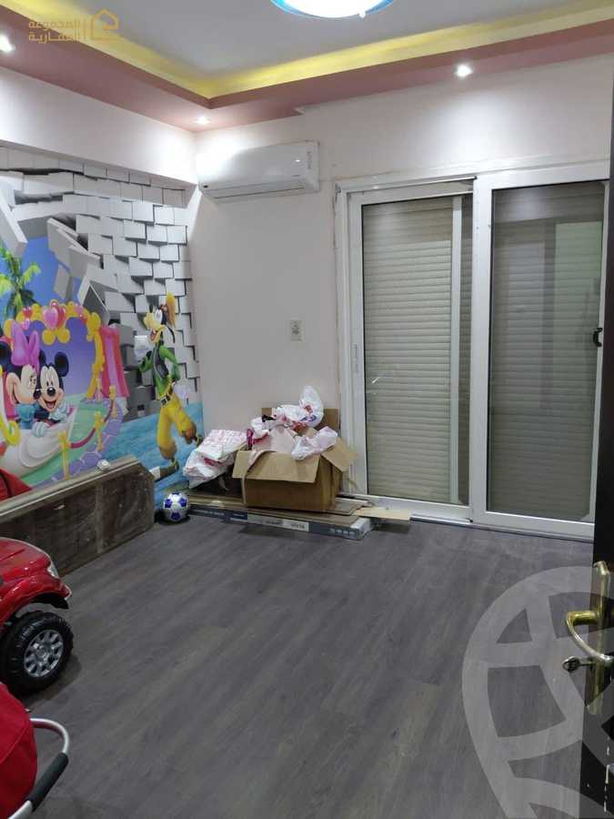 https://aqarmap.com.eg/ar/listing/6257555-for-rent-cairo-new-cairo-lrhb-city-phase-8