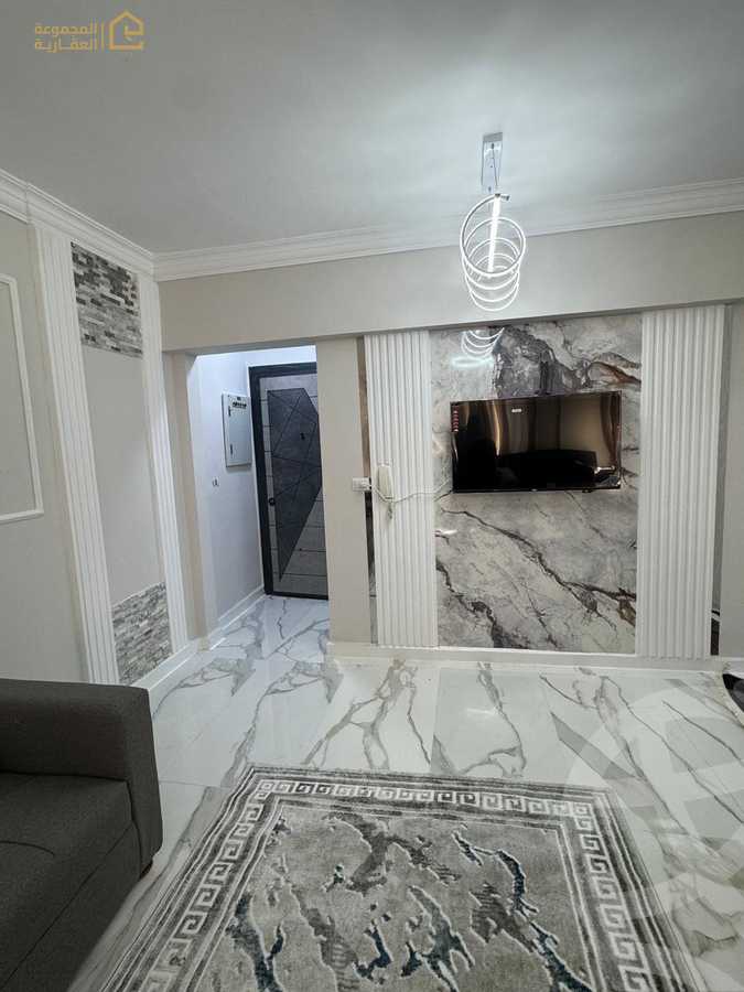 https://aqarmap.com.eg/ar/listing/6262021-for-rent-cairo-new-cairo-lrhb-city-phase-8