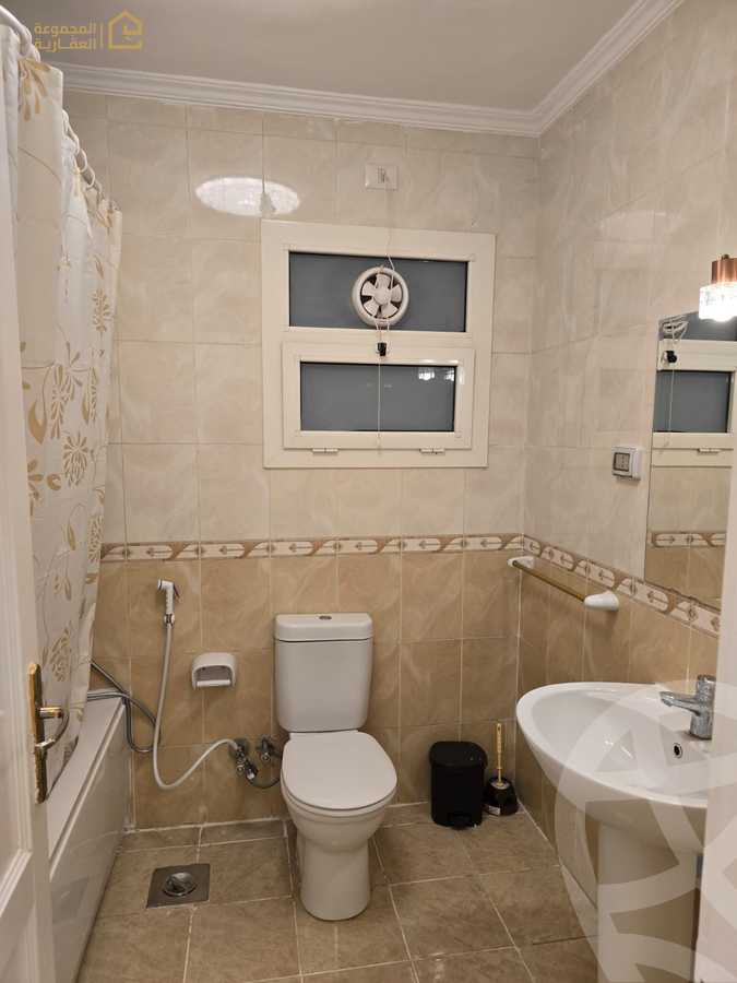 https://aqarmap.com.eg/ar/listing/6262905-for-rent-cairo-new-cairo-lrhb-city-phase-7