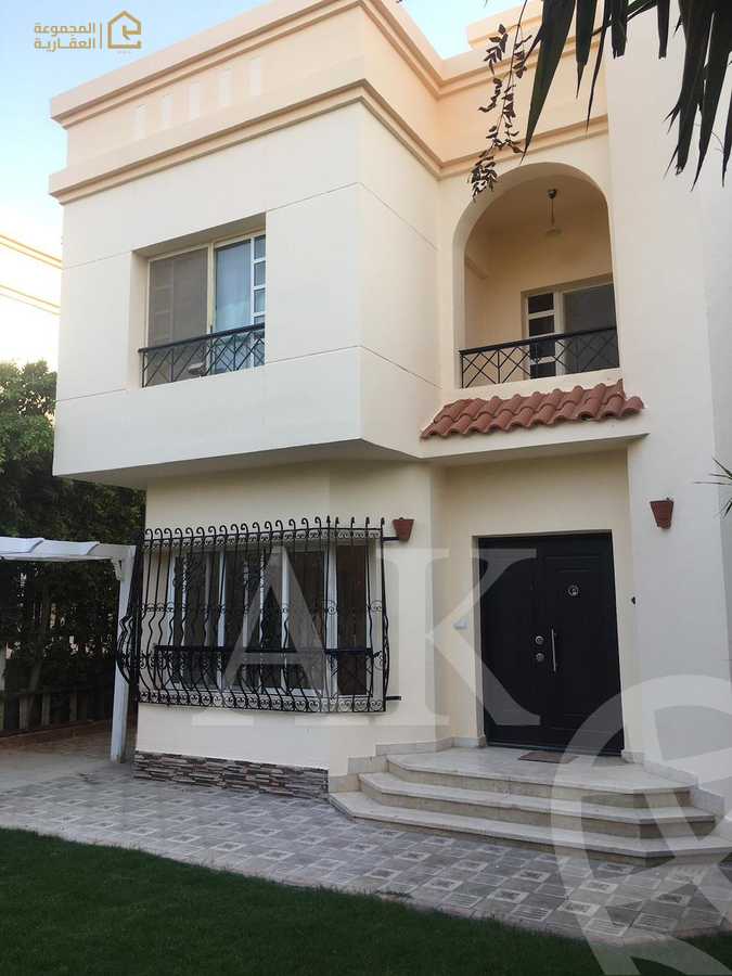 https://aqarmap.com.eg/ar/listing/6262927-for-sale-cairo-new-cairo-lrhb-city-phase-1-ahmed-rami-st