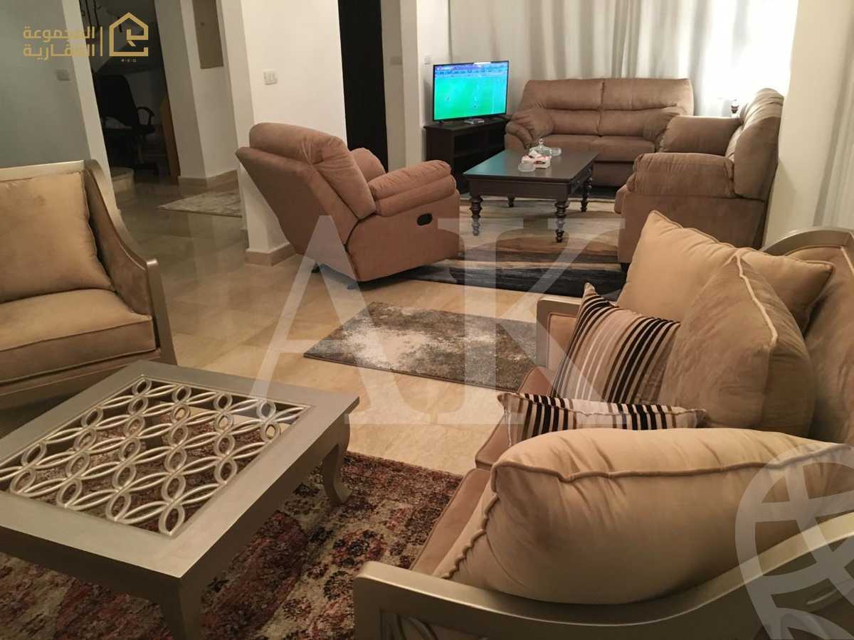 https://aqarmap.com.eg/ar/listing/6262927-for-sale-cairo-new-cairo-lrhb-city-phase-1-ahmed-rami-st