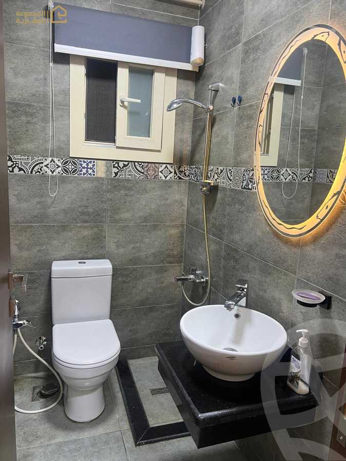 https://aqarmap.com.eg/ar/listing/6266374-for-rent-cairo-new-cairo-lrhb-city-phase-1-ahmed-rami-st