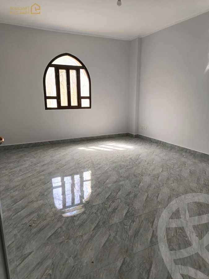 https://aqarmap.com.eg/en/listing/6282247-for-sale-cairo-new-cairo-lrhb-city-phase-5-talaat-mostafa-st