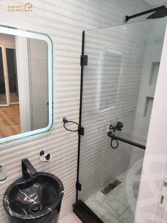 https://aqarmap.com.eg/ar/listing/6282290-for-sale-cairo-new-cairo-lrhb-city-mtdd-lrhb-phase-9