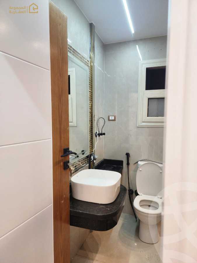 https://aqarmap.com.eg/ar/listing/6282290-for-sale-cairo-new-cairo-lrhb-city-mtdd-lrhb-phase-9